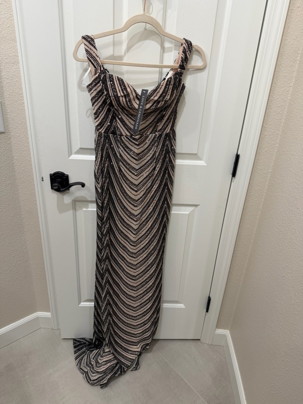 NWT LOVE & LEMONADE black sequin and cream elegant floor length dress